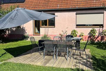 Ferienwohnung für 8 Personen, mit Garten in Rubkow