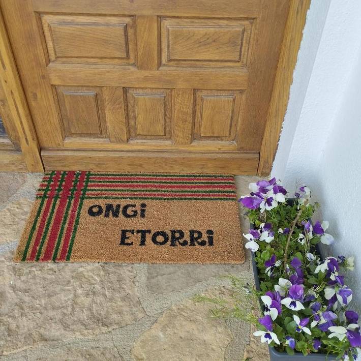 Casa rural para 10 personas, con jardín y vistas en Valle de Aezkoa - 2