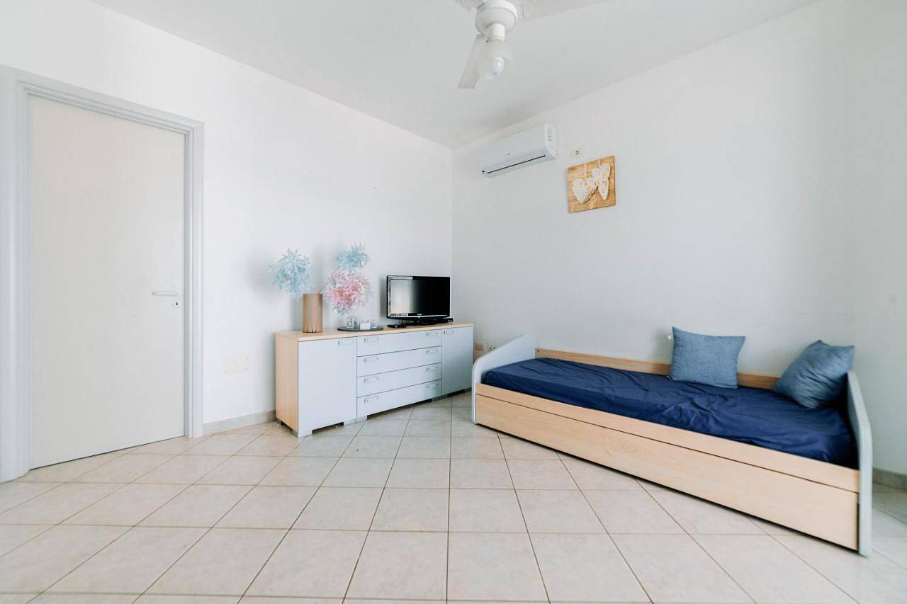 Four-Bedroom House in Marina di Pescoluse, Pescoluse