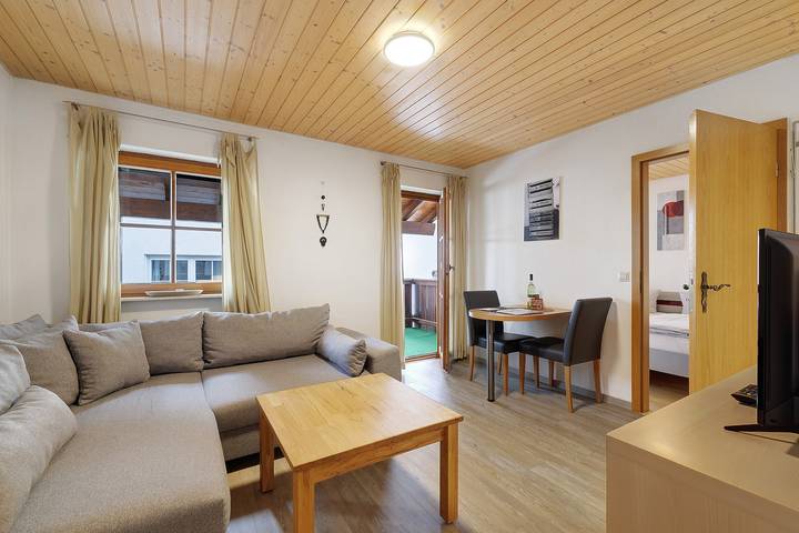 Ferienwohnung für 2 Personen, mit Seeblick und Garten in Meersburg - 2