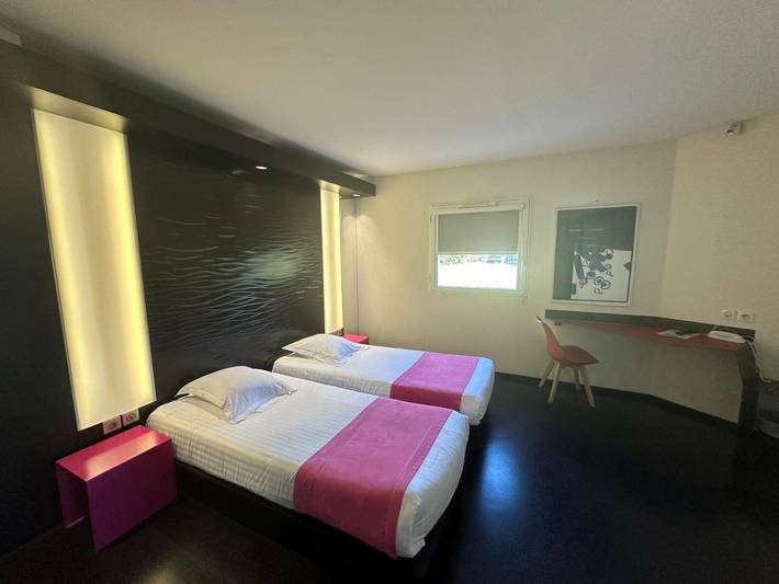 Hôtel pour 2 personnes, avec jardin à Yvrac - 3