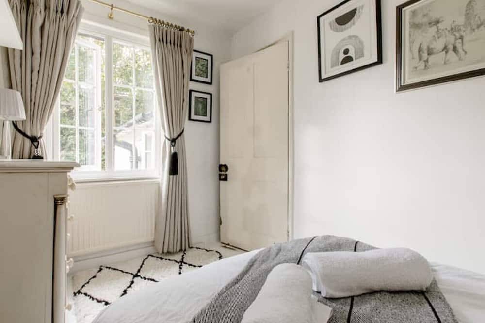 Writers Retreat in the heart of Ashford Town in Ashford, Ashford und Umgebung