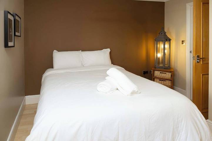 Location de vacances pour 10 personnes, avec jardin, animaux acceptés à Merthyr Tydfil - 3