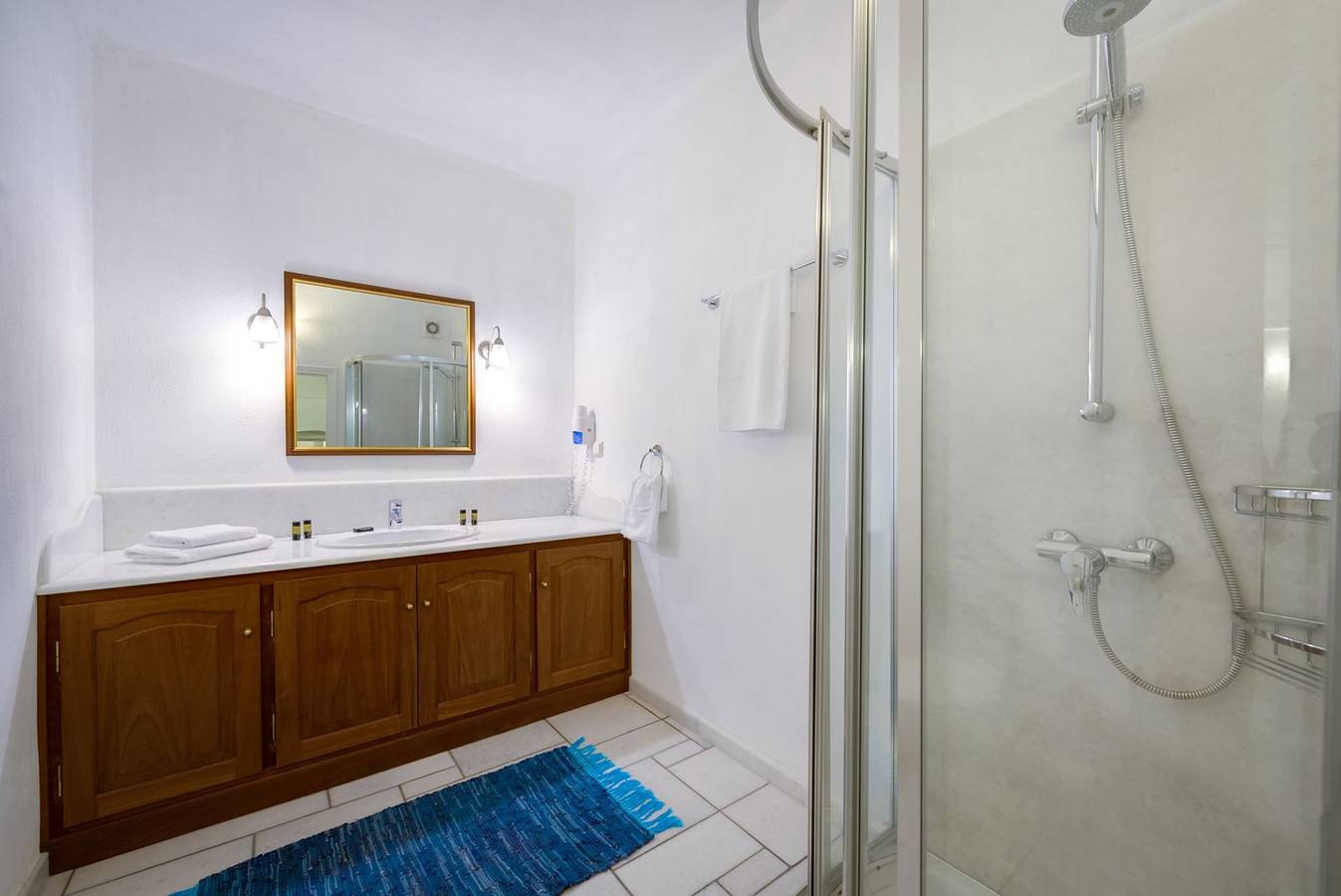 Deluxe Santorini Villa | Villa Romantic | 1 Bedroom | Wonderful Sea Views | Oia in Oia, Santorin