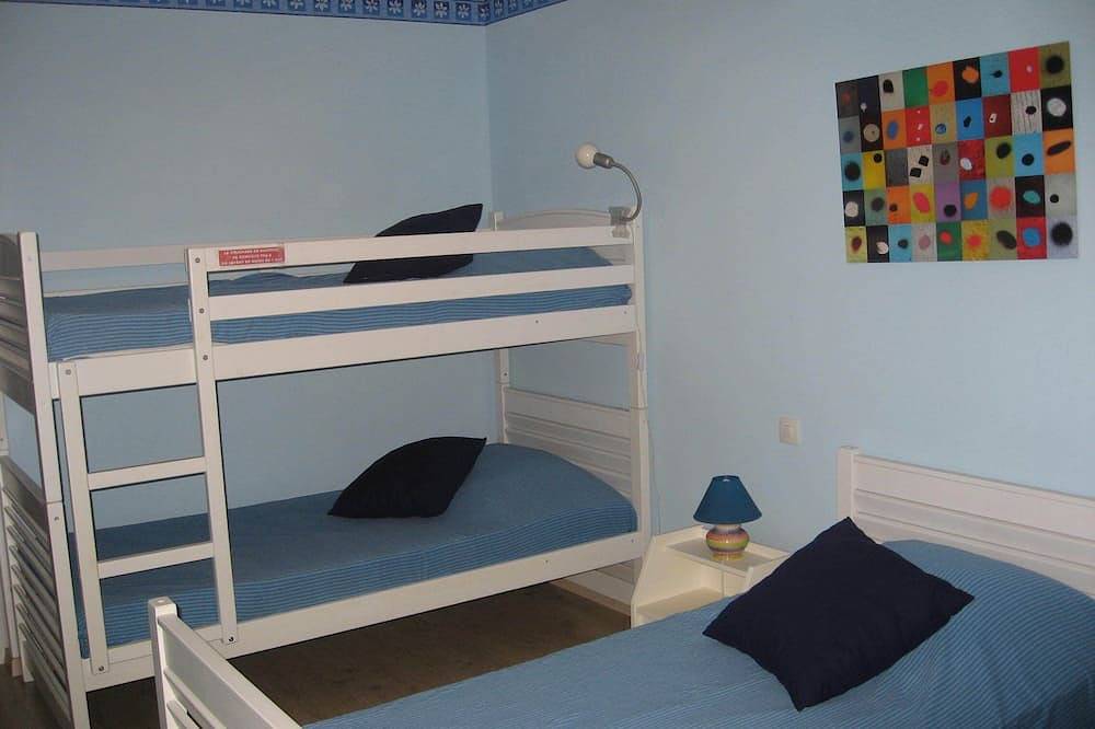 Joli gîte 5 Places Avec Piscine à Plieux (Gers, Gascogne) in Plieux, Gers