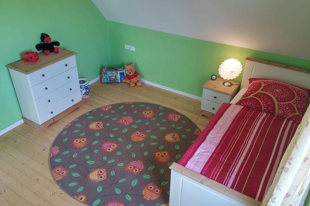 Entire apartment, Lovely apartment in Bad Driburg in Bad Driburg, Kreis Höxter
