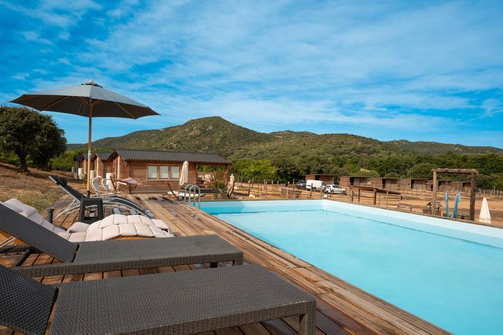 Agritourisme pour 2 personnes, avec jardin en Corse