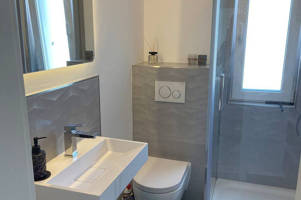 Ganze Wohnung, Wunderschöne 3,5 Zi Work-& Travel-Wohnung in Bielefeld Mitte in Bielefeld, Nordrhein-Westfalen