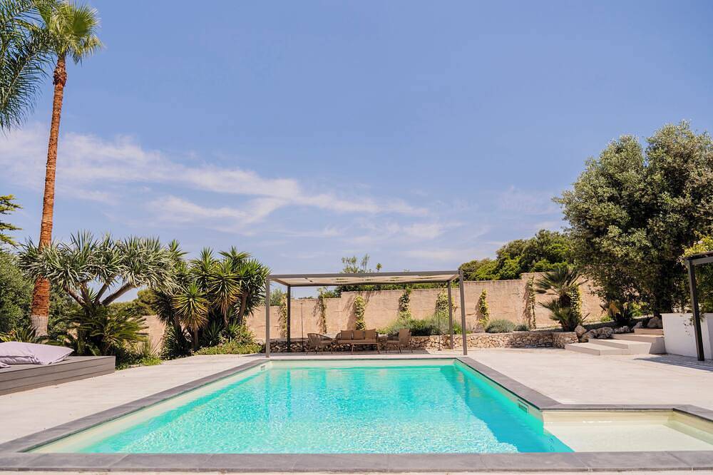 Villa degli ulivi salento design resort on the sea of puglia in Pulsano, Golfe de Tarente