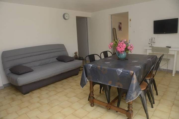 Gîte pour 4 personnes, avec terrasse, animaux acceptés à Sainte-Alvère - 4
