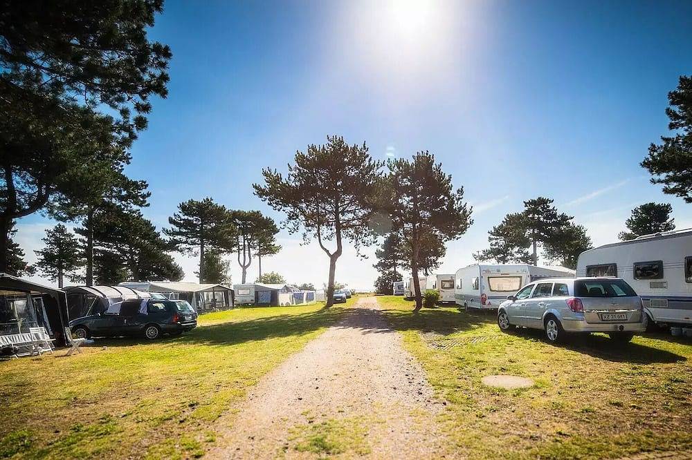 Camp-Let : location de tentes roulantes 4 personnes in Mer Baltique suédoise