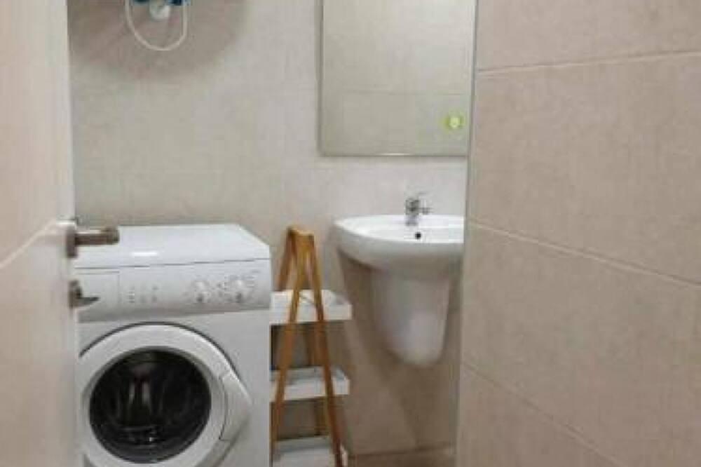 Entire apartment, K1 2-bedroom apartment in Cáceres, Cáceres Region