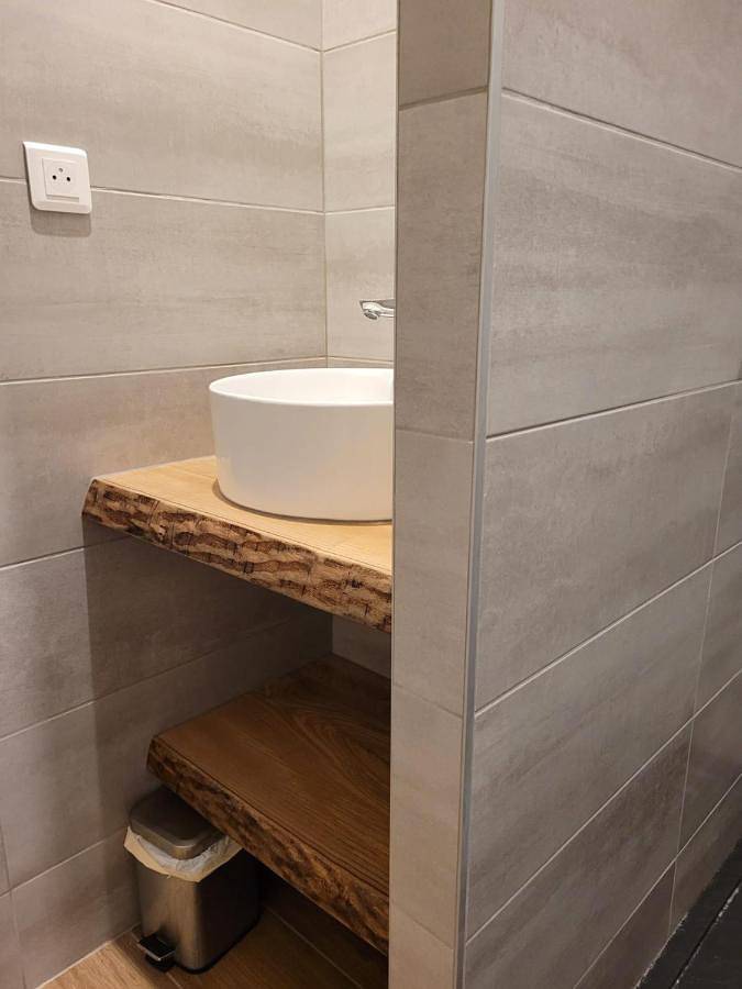 Appartement entier, Two-Bedroom Apartment in Val de Morteau, Jura Francais