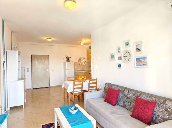 Ganze Wohnung, Ferienwohnung für 3 Personen mit Balkon in Sarandë, Vlorë