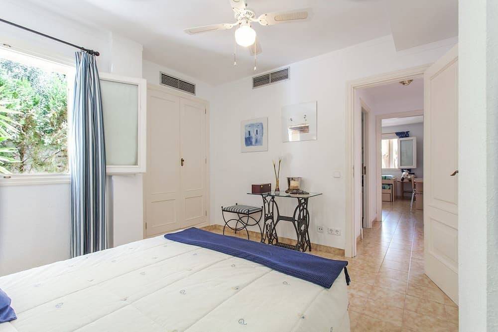 Chalet, solo 15 min de Palma, 12 pax, gran piscina, Wifi Free, Aacc, Tv Sat in Marrachí, Mallorca Oeste