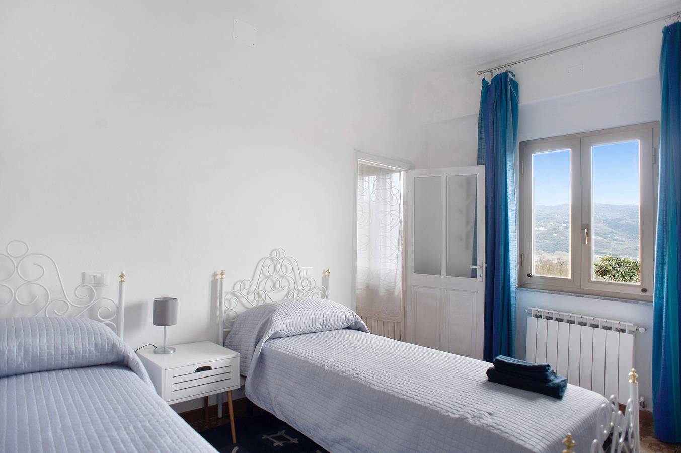 Casa vacanze 'Da Chicca' con vista sulla campagna, Wi-Fi e aria condizionata in Bolano, Parco Naturale Regionale di Montemarcello-Magra-Vara