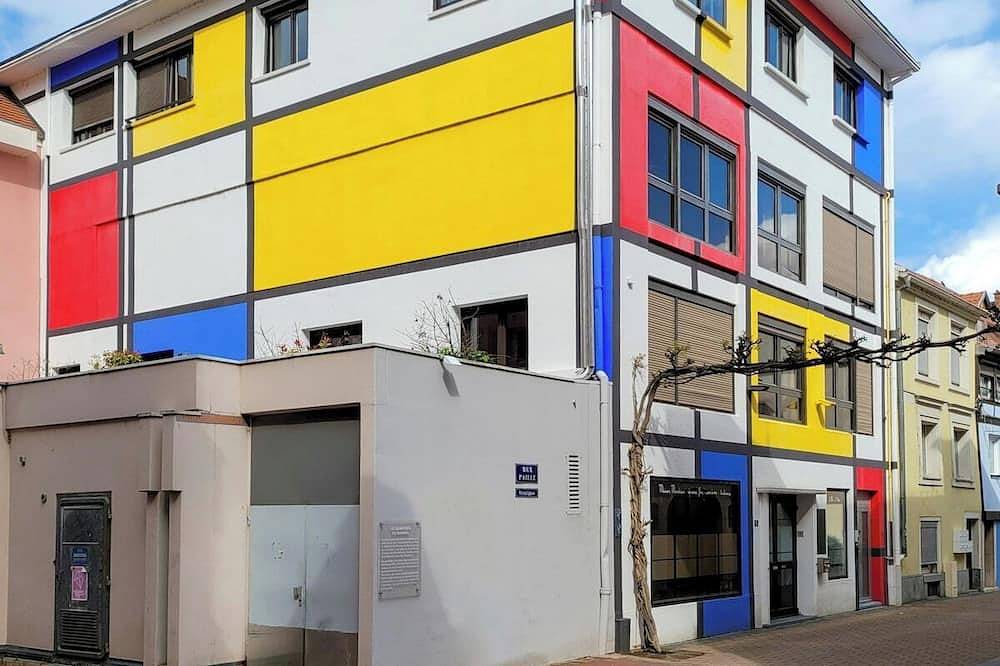 Apartamento entero, Chambre privative rouge in Mulhouse, Región de Mulhouse