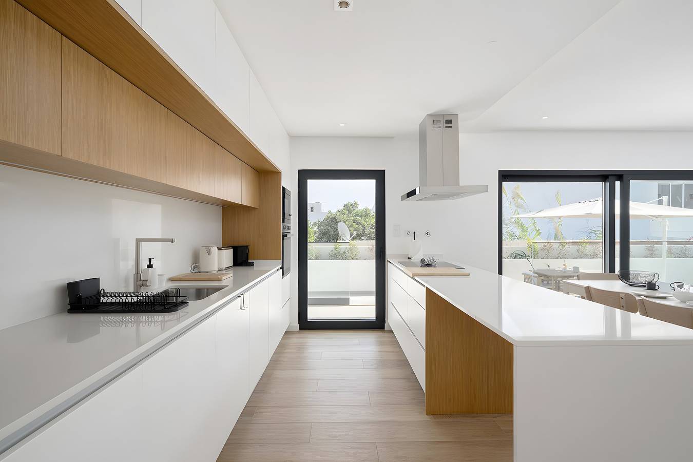 Ganze Wohnung, Geräumige 2-Zimmer-Wohnung mit luxuriöser Terrasse, 2 Minuten zum Strand in Cabanas de Tavira, Conceição e Cabanas de Tavira