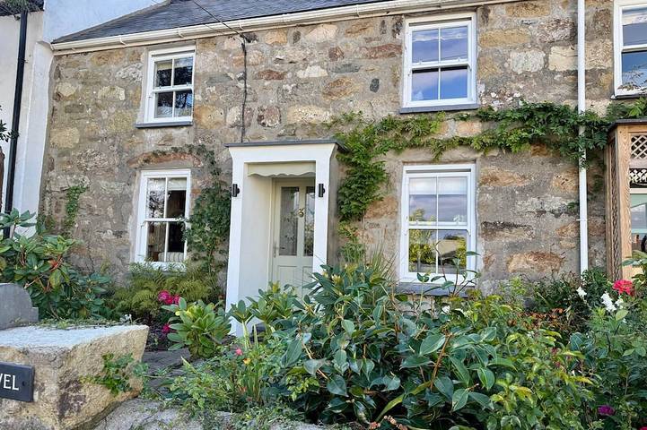 Holiday rental for 6 people, with terrace in Llanbedrog