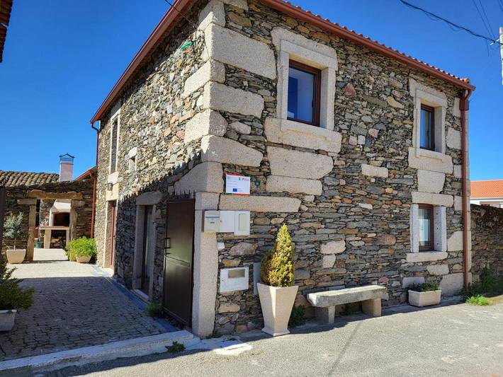 Casa rural para 2 personas, con Terraza además de Jardín y Vistas en Miranda do Douro