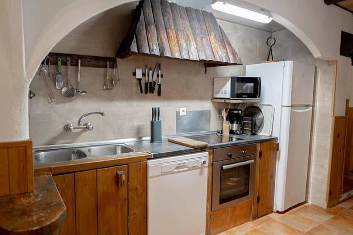 Casa rural para 14 personas, con Terraza y Jardín además de Piscina y Vistas en Cardiel de los Montes - 3