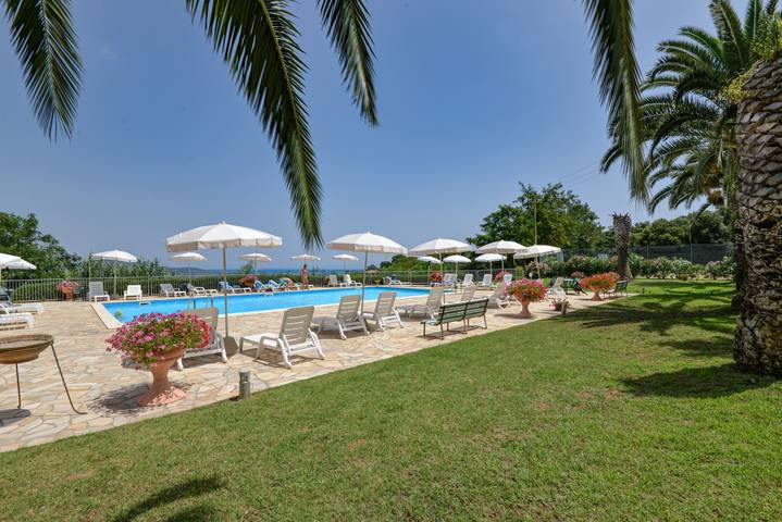 Ferienhaus für 4 Personen, mit Garten und Pool auf Elba