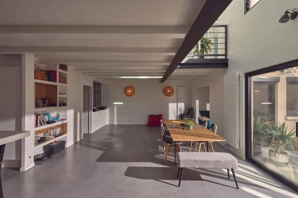 El loft del pré saint gervais in Le Pré-Saint-Gervais, Sena-Saint Denis