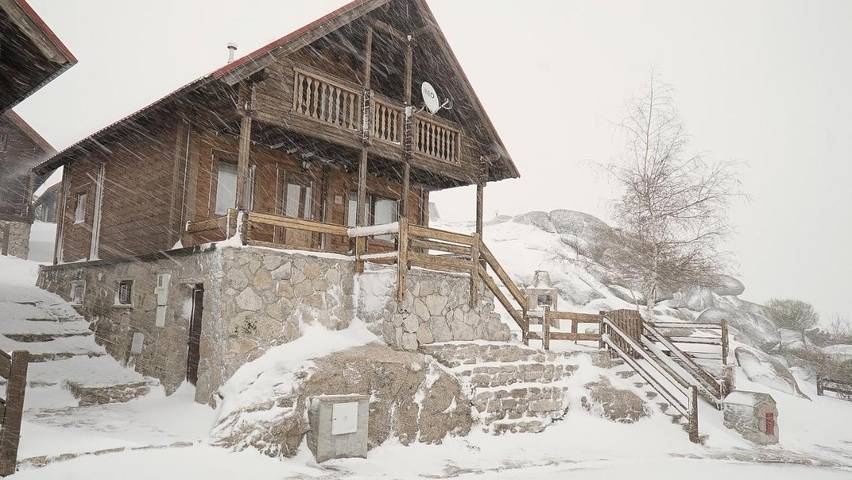 Casa rural para 12 personas, con Balcón y Terraza además de Jardín y Vistas en Manteigas