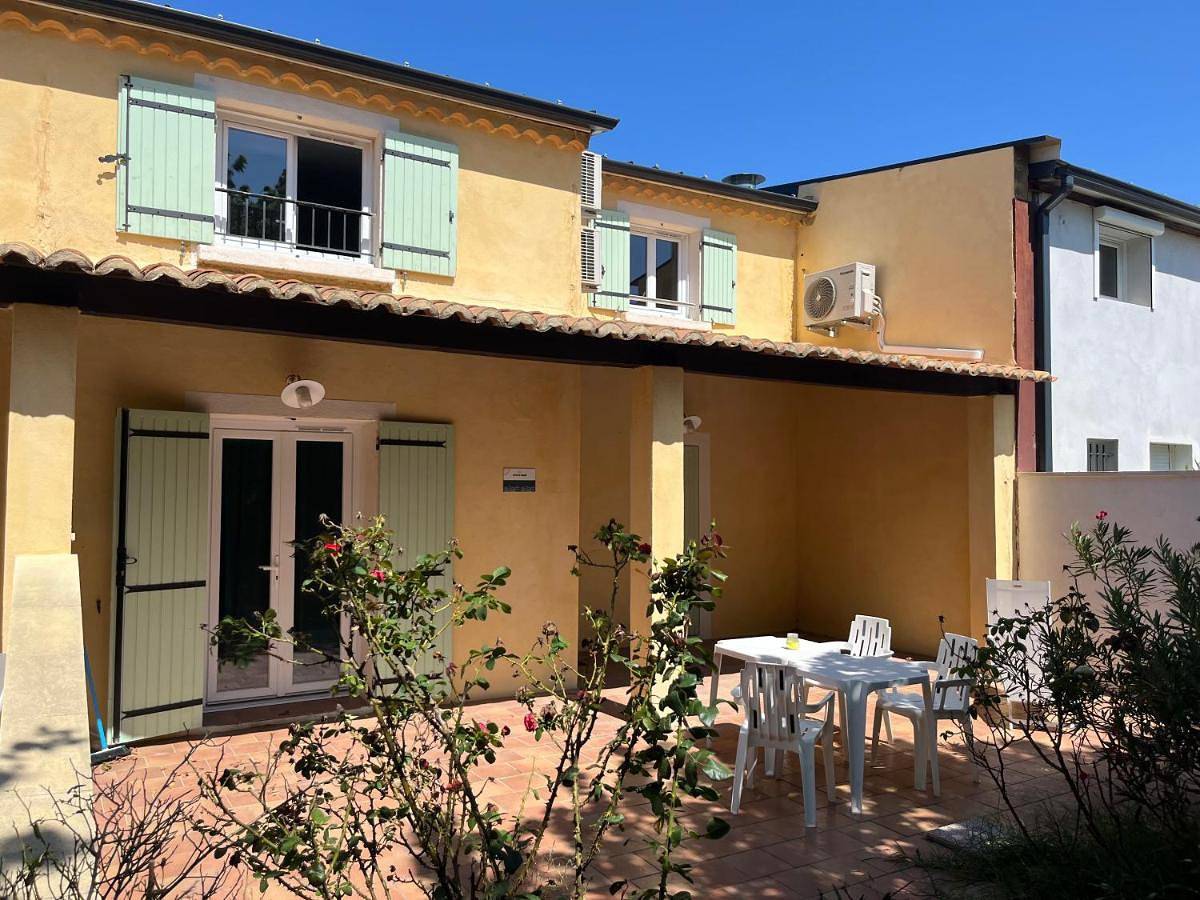 Standard Single Room with Shower in Avignon, Vaucluse