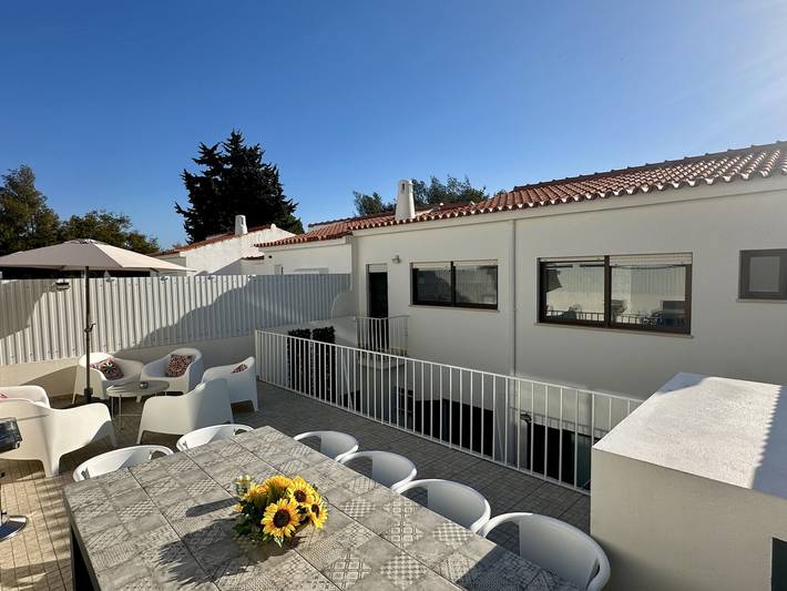 Gîte para 12 pessoas, com jardim e terraço e ainda piscina, com animais de estimação no Algarve