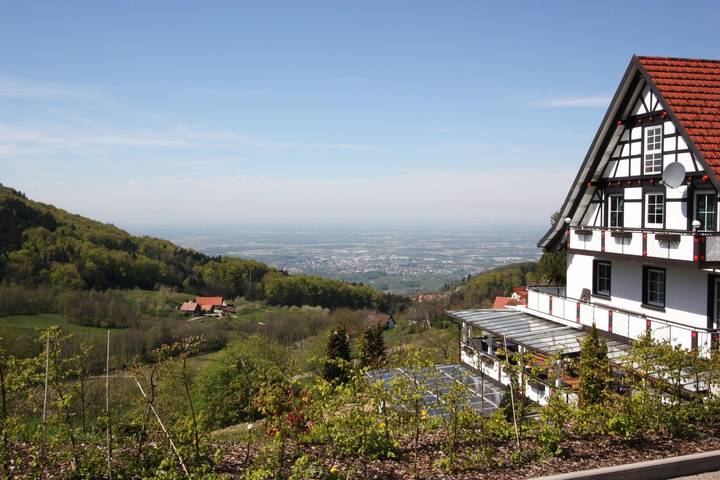 Hotel für 4 Personen, mit Terrasse und Sauna in Sasbachwalden
