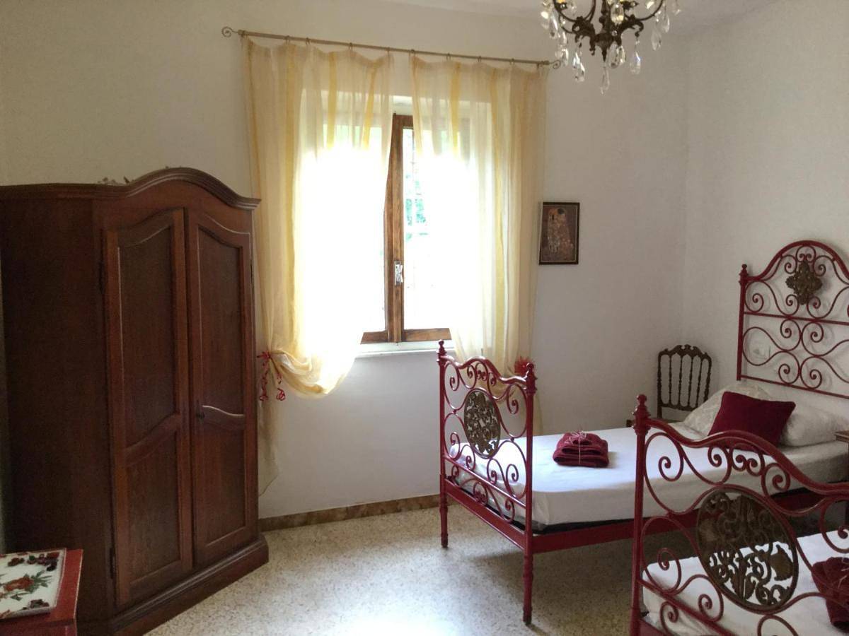 Villa Chanel in Casola in Lunigiana, Massa-Carrara