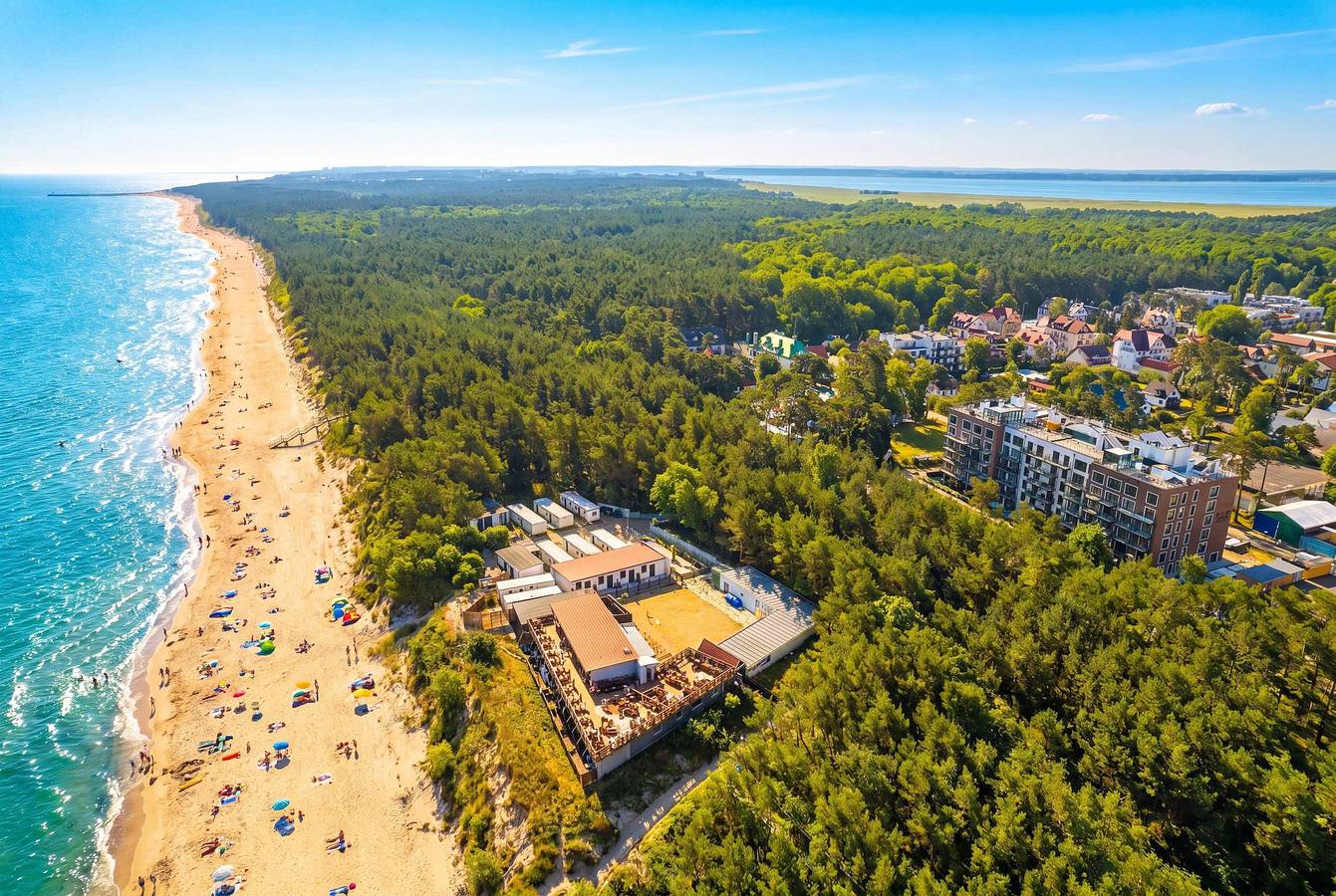 Ganze Wohnung, Comfortable Studio with a Terrace | Near the Beach in Międzywodzie, Baltic Sea Pomerania
