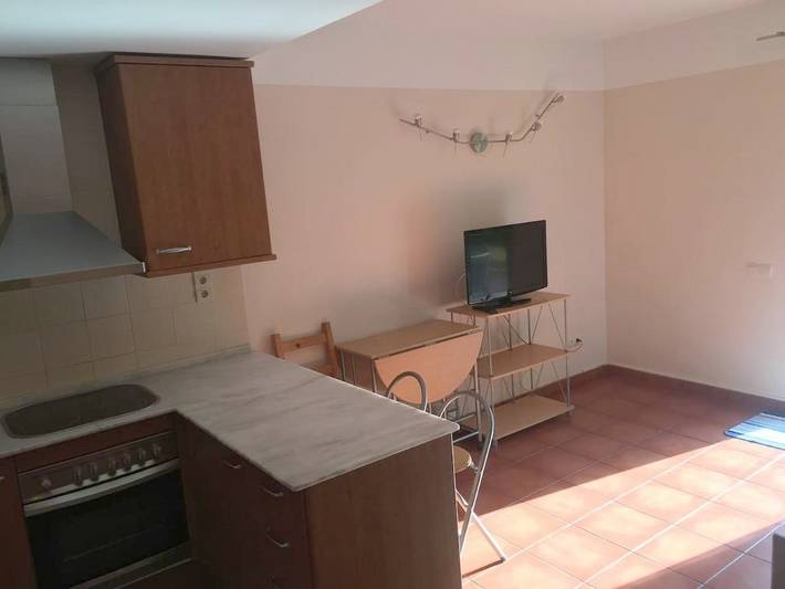 Gîte pour 4 personnes, avec terrasse ainsi que piscine et vue à Calafat - 4