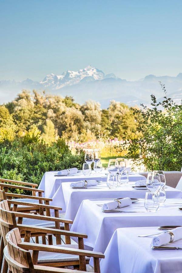 Hôtel pour 4 personnes avec jardin in Les Crozets, Parc naturel régional du Haut-Jura