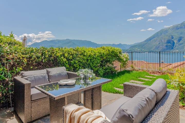 Gîte pour 4 personnes, avec jardin et vue sur le lac dans Perledo - 2