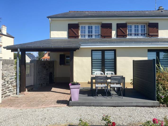 Maison de vacances pour 4 personnes, avec jardin ainsi que terrasse et vue, animaux acceptés à Barneville-Carteret