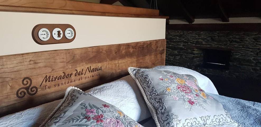 Casa rural para 10 personas, con terraza y vistas en Boal