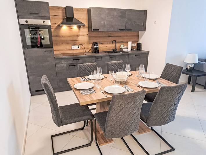 Ferienwohnung für 6 Personen, mit Balkon und Ausblick am Wörthersee - 2