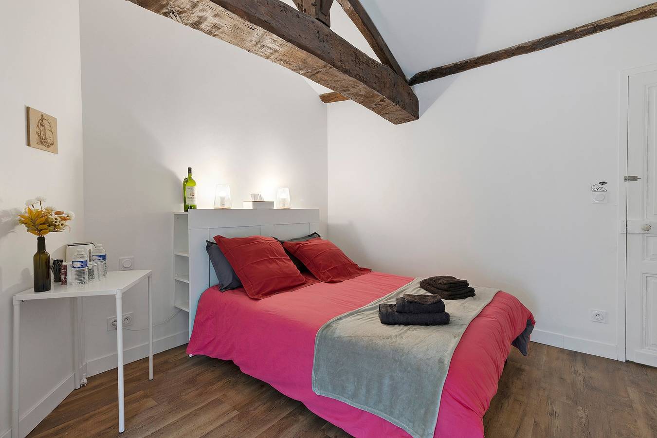Chalet pour 2 Personnes dans Saint-Denis-de-Pile, Région de Libourne