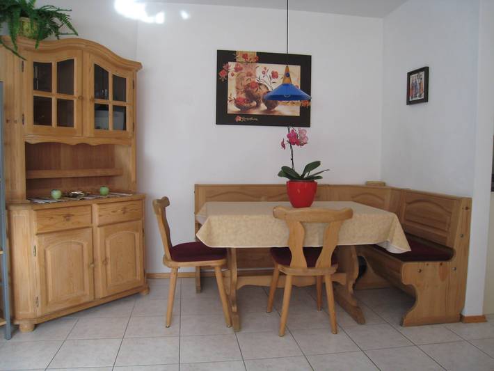 Ganze Ferienwohnung, Ferienwohnung Chasa Schmidt - 4 Personen / 2.5 Zimmer / 1 Schlafraum in Scuol, Unterengadin
