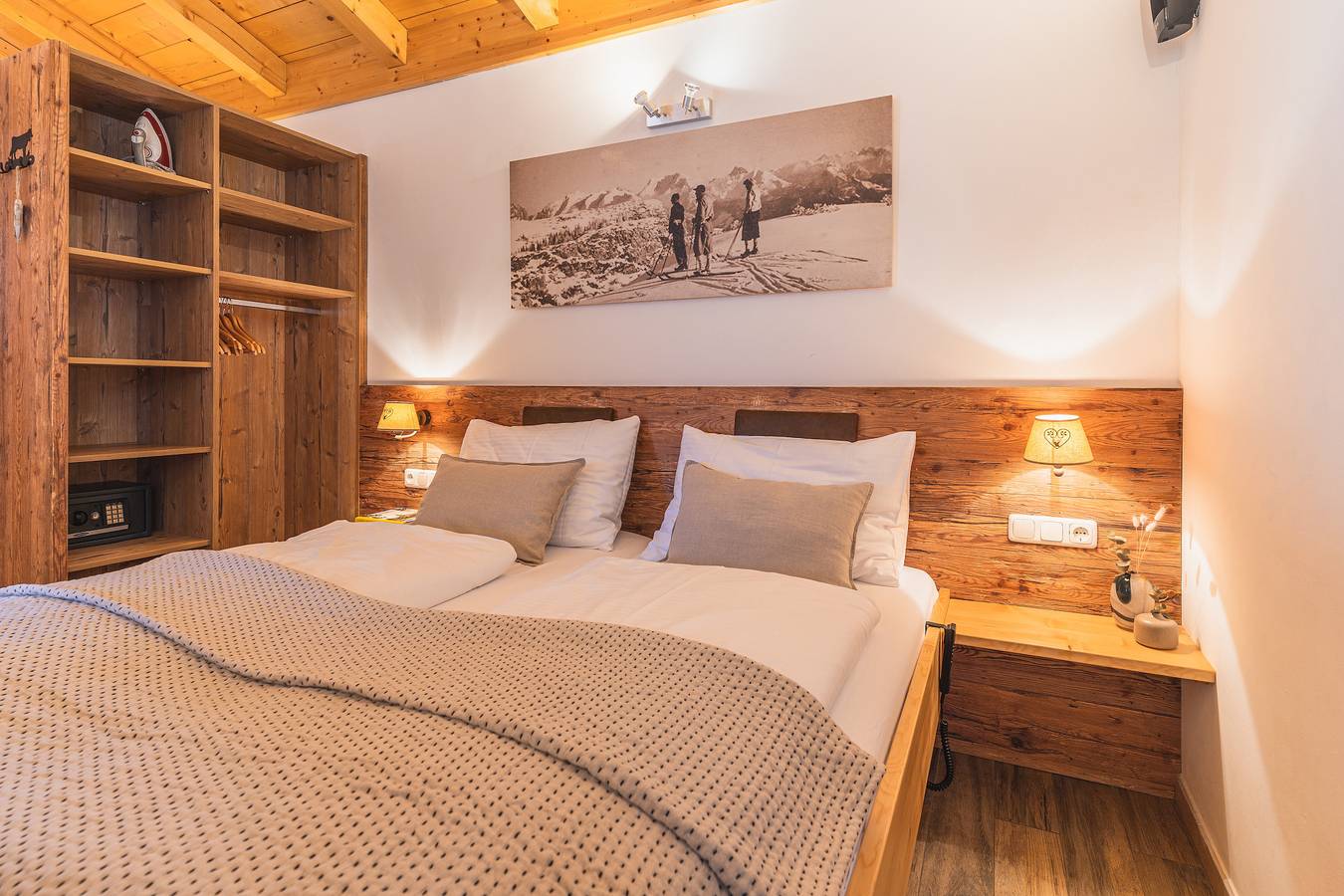 Dorfchalets - Chalet Lausi inkl. Tauern Spa Therme Eintritt & Sommerkarte in Kaprun, Pinzgau