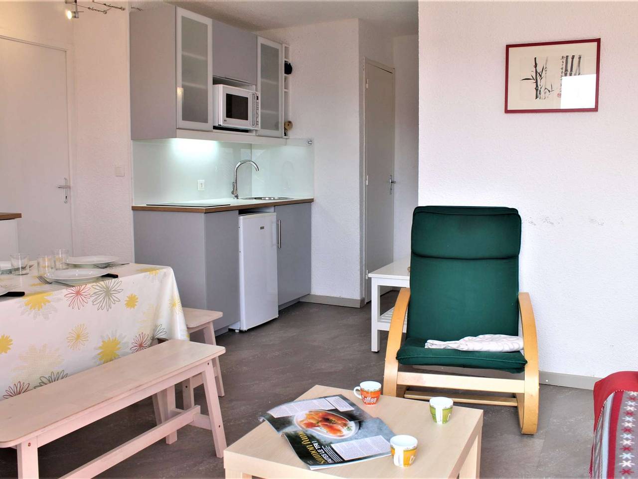 Geheel appartement, 2-room cabin apartment - 6 sleeps - Risoul 1850 in Station de Risoul, Risoul