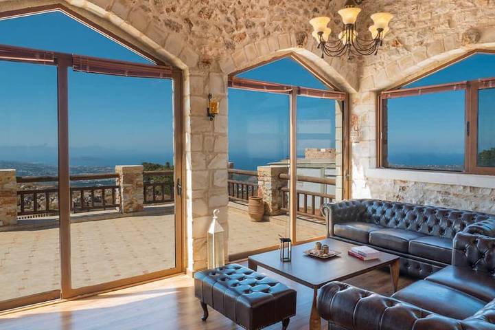 Villa for 9 people, with garden and hot tub - 1