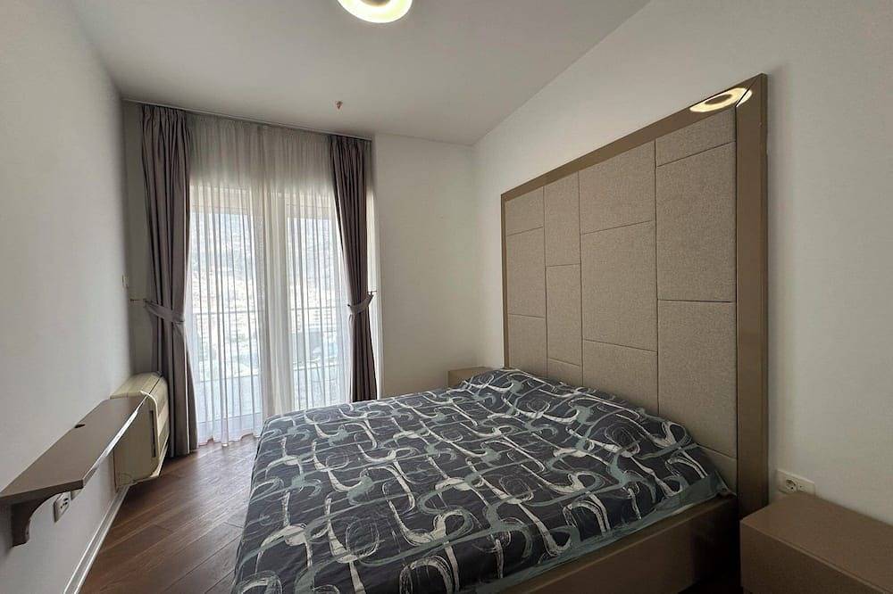 Apartamento entero, Stylish 1Br Apartment for 5 Guests in Tre Canne in Budva, Municipio de Budva