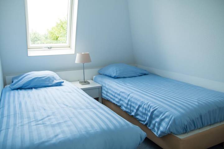 Entire apartment, Bungalow 6p in Noordwijk, North Sea Netherlands