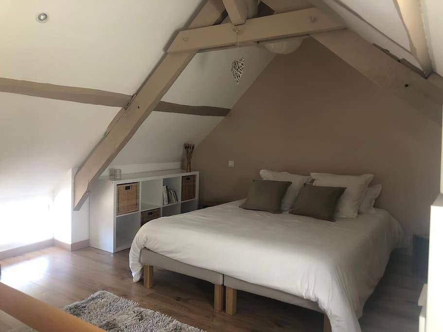 Three-Bedroom House in Clécy, Région de Caen