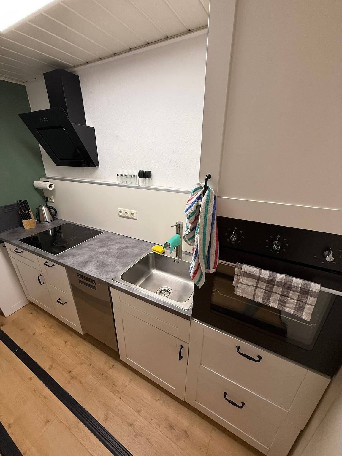 Ganze Wohnung, Apartment 'Ferien- und Handwerkerwohnung' mit Wlan in Römhild, Hildburghausen und Umgebung