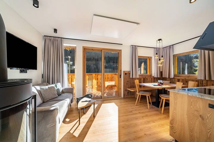 Appartamento intero, Appartamento "Grogg 608 I" con vista sulle montagne, giardino e Wi-Fi in Martello, Parco Nazionale dello Stelvio