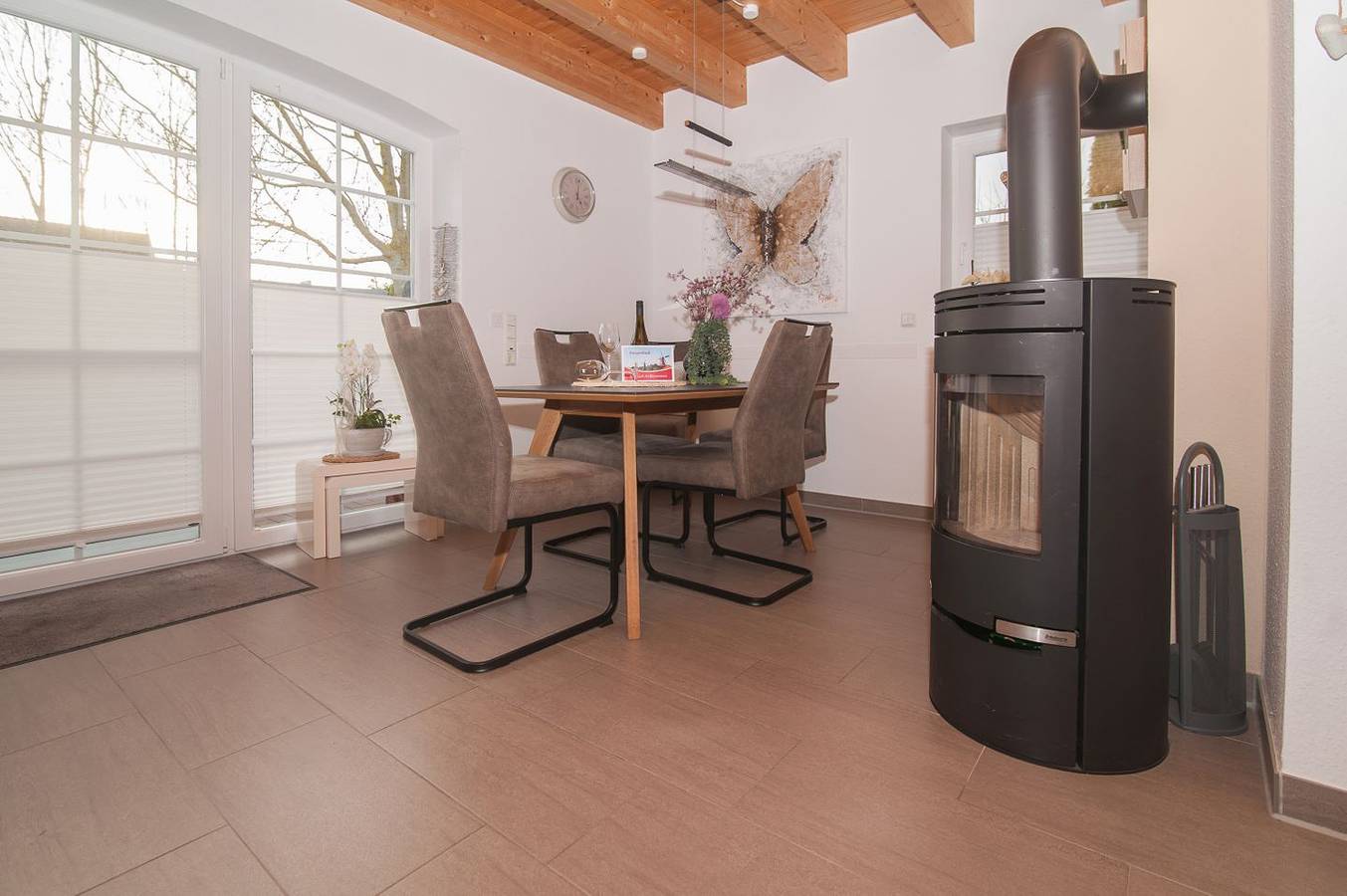 Familienfreundliches Ferienhaus mit Garten in Greetsiel in Greetsiel, Krummhörn